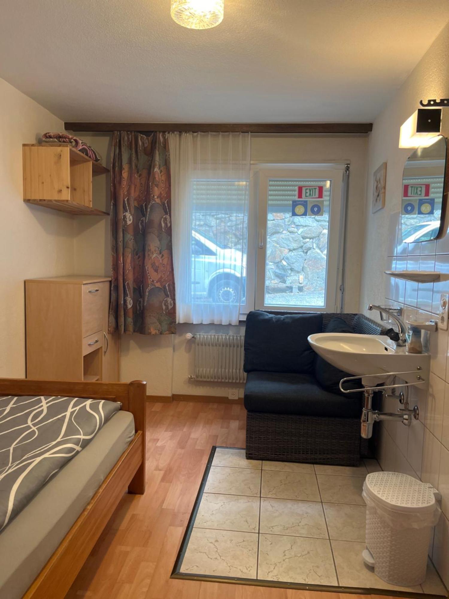 Holiday House Laerchenheim Saas-Balen 外观 照片